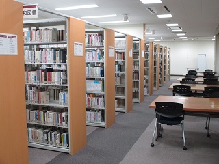 minami-lib-1.jpg